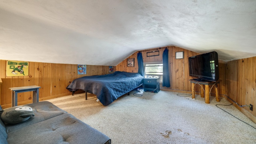 1101 Spring Creek, OREGON, Illinois 61061, 3 Bedrooms Bedrooms, ,2 BathroomsBathrooms,House,For Sale,Spring Creek,202504281