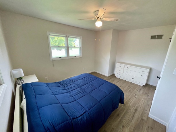 215 Hickory, LENA, Illinois 61048, 4 Bedrooms Bedrooms, ,2 BathroomsBathrooms,House,For Sale,Hickory,202504341