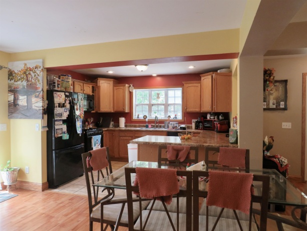 923 West Street, GALENA, Illinois 61036, 4 Bedrooms Bedrooms, ,2 BathroomsBathrooms,House,For Sale,West Street,202504348