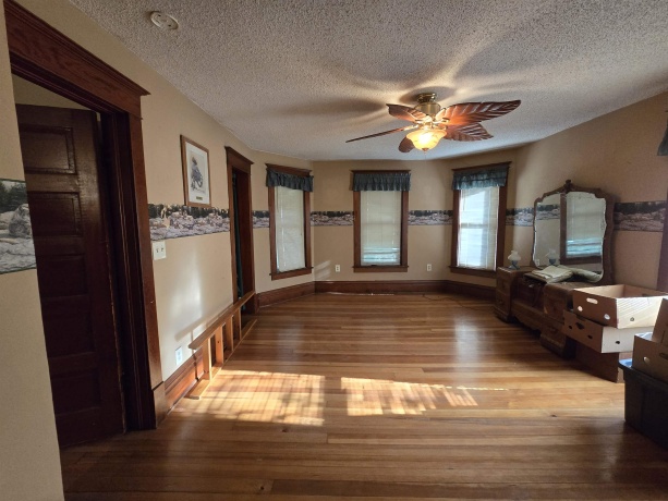 408 Mason, POLO, Illinois 61064, 3 Bedrooms Bedrooms, ,1 BathroomBathrooms,House,For Sale,Mason,202504373