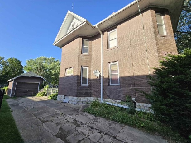 408 Mason, POLO, Illinois 61064, 3 Bedrooms Bedrooms, ,1 BathroomBathrooms,House,For Sale,Mason,202504373