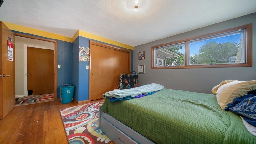 9466 Pines, POLO, Illinois 61064, 3 Bedrooms Bedrooms, ,2 BathroomsBathrooms,House,For Sale,Pines,202504399