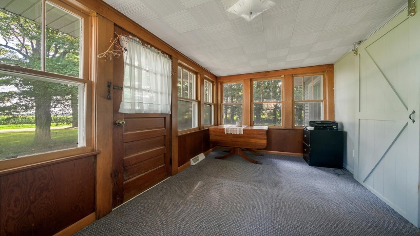 9466 Pines, POLO, Illinois 61064, 3 Bedrooms Bedrooms, ,2 BathroomsBathrooms,House,For Sale,Pines,202504399