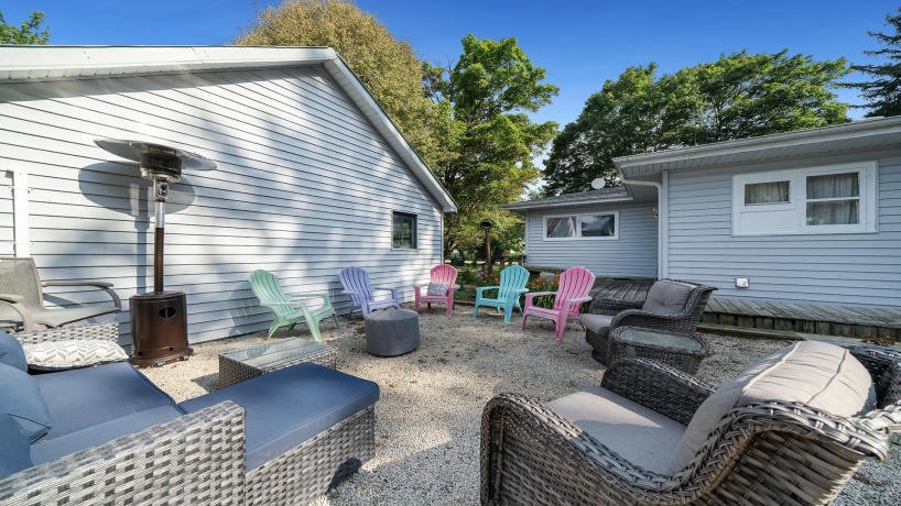 9466 Pines, POLO, Illinois 61064, 3 Bedrooms Bedrooms, ,2 BathroomsBathrooms,House,For Sale,Pines,202504399