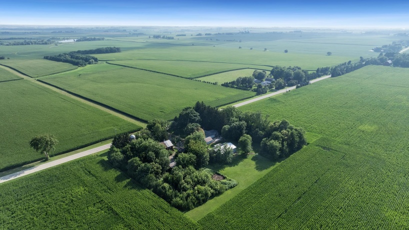 9466 Pines, POLO, Illinois 61064, 3 Bedrooms Bedrooms, ,2 BathroomsBathrooms,House,For Sale,Pines,202504399