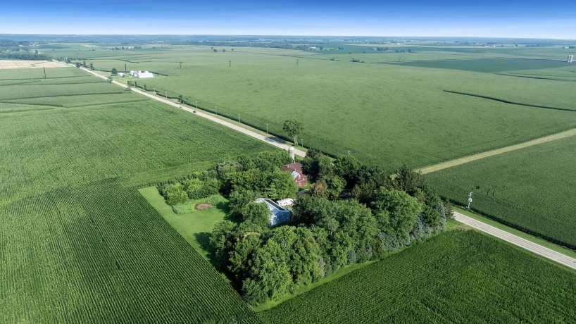 9466 Pines, POLO, Illinois 61064, 3 Bedrooms Bedrooms, ,2 BathroomsBathrooms,House,For Sale,Pines,202504399