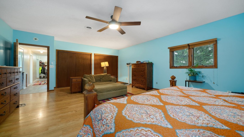 9466 Pines, POLO, Illinois 61064, 3 Bedrooms Bedrooms, ,2 BathroomsBathrooms,House,For Sale,Pines,202504399