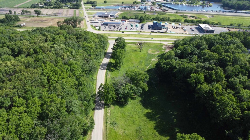 19400 US Route 20 W, EAST DUBUQUE, Illinois 61025, ,Land,For Sale,US Route 20 W,202504405