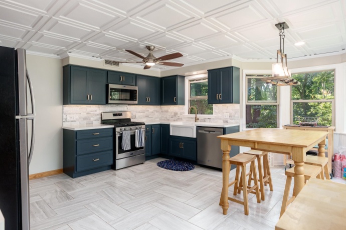 2373 Geddes, ROCKFORD, Illinois 61103, 3 Bedrooms Bedrooms, ,2 BathroomsBathrooms,House,For Sale,Geddes,202504409