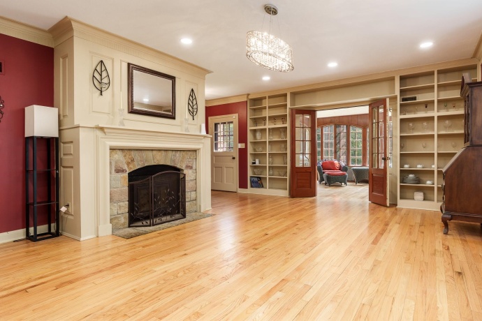 2373 Geddes, ROCKFORD, Illinois 61103, 3 Bedrooms Bedrooms, ,2 BathroomsBathrooms,House,For Sale,Geddes,202504409