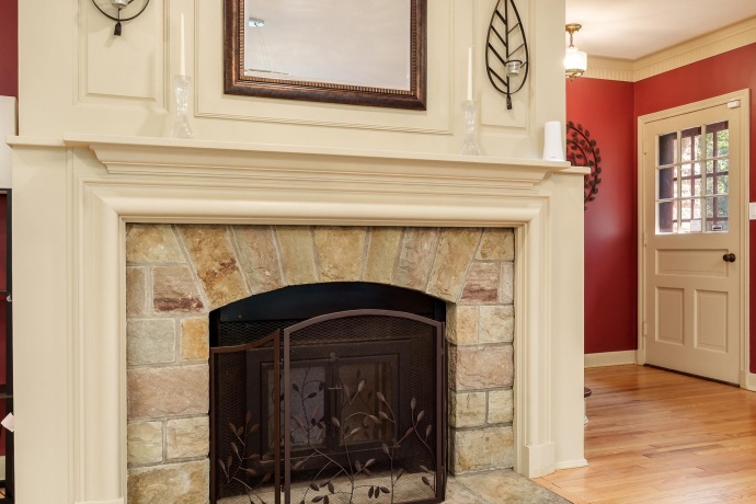 2373 Geddes, ROCKFORD, Illinois 61103, 3 Bedrooms Bedrooms, ,2 BathroomsBathrooms,House,For Sale,Geddes,202504409