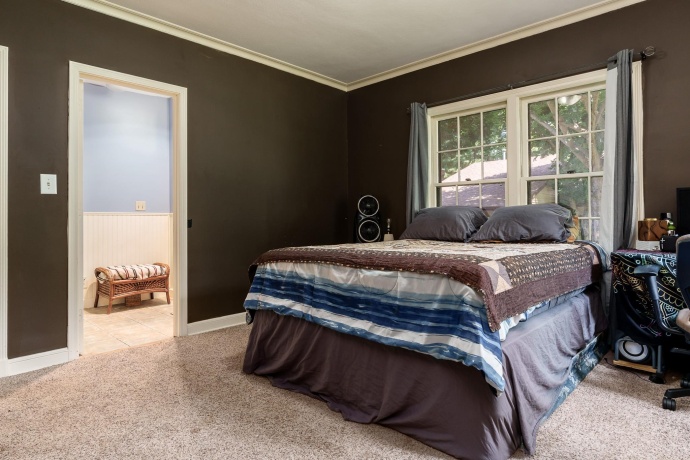 2373 Geddes, ROCKFORD, Illinois 61103, 3 Bedrooms Bedrooms, ,2 BathroomsBathrooms,House,For Sale,Geddes,202504409