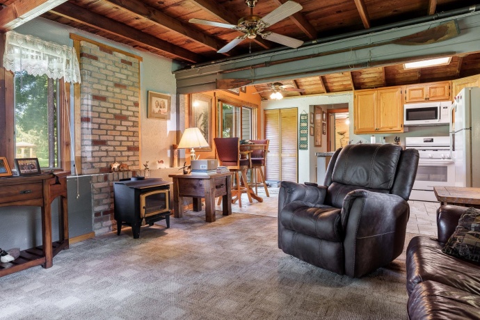 2373 Geddes, ROCKFORD, Illinois 61103, 3 Bedrooms Bedrooms, ,2 BathroomsBathrooms,House,For Sale,Geddes,202504409