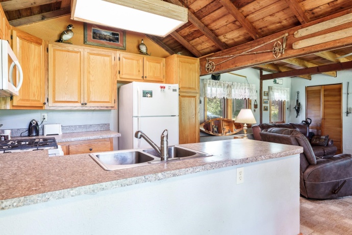 2373 Geddes, ROCKFORD, Illinois 61103, 3 Bedrooms Bedrooms, ,2 BathroomsBathrooms,House,For Sale,Geddes,202504409