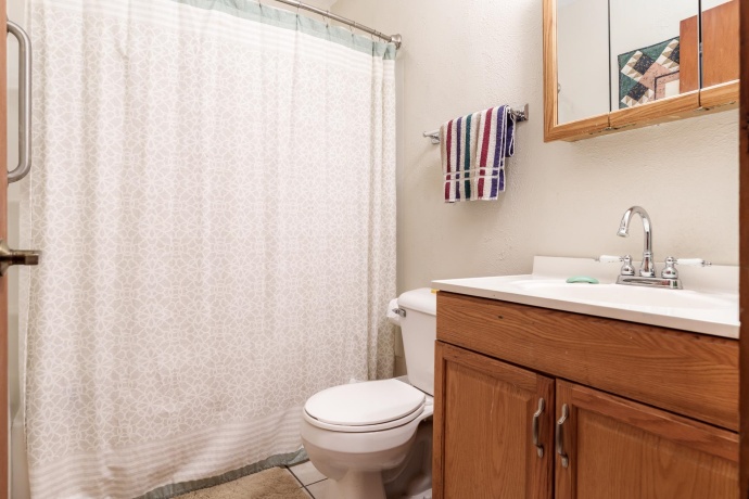 2373 Geddes, ROCKFORD, Illinois 61103, 3 Bedrooms Bedrooms, ,2 BathroomsBathrooms,House,For Sale,Geddes,202504409