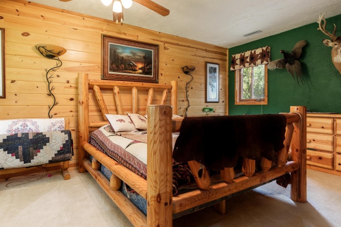 2373 Geddes, ROCKFORD, Illinois 61103, 3 Bedrooms Bedrooms, ,2 BathroomsBathrooms,House,For Sale,Geddes,202504409