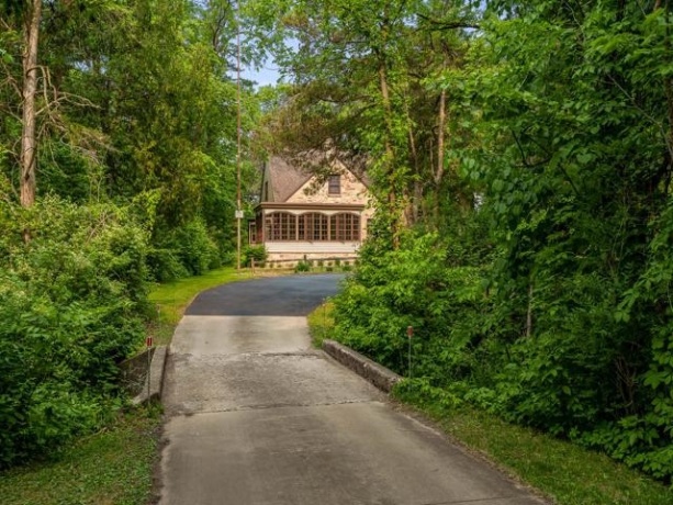 2373 Geddes, ROCKFORD, Illinois 61103, 3 Bedrooms Bedrooms, ,2 BathroomsBathrooms,House,For Sale,Geddes,202504409