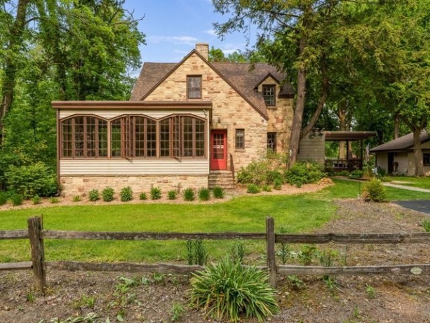 2373 Geddes, ROCKFORD, Illinois 61103, 3 Bedrooms Bedrooms, ,2 BathroomsBathrooms,House,For Sale,Geddes,202504409