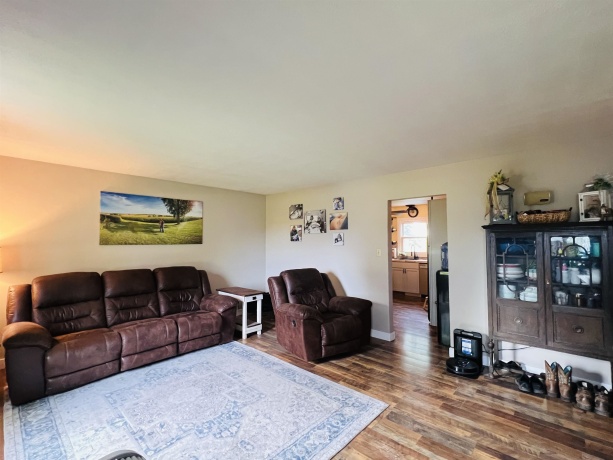 208 Garfield, PEARL CITY, Illinois 61062, 3 Bedrooms Bedrooms, ,1 BathroomBathrooms,House,For Sale,Garfield,202504423