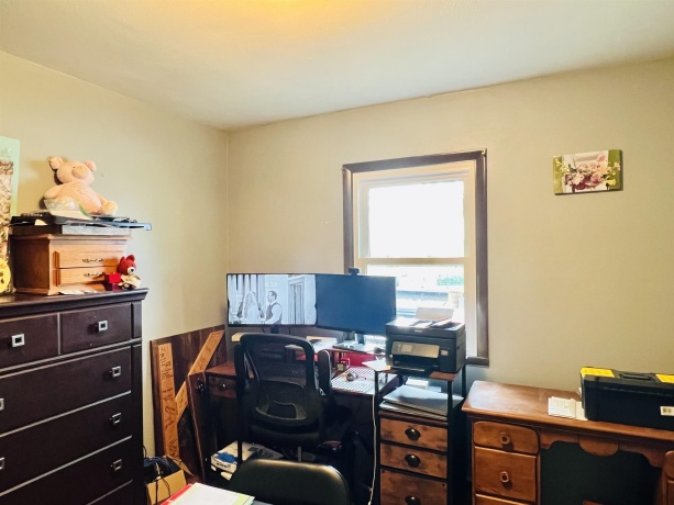 208 Garfield, PEARL CITY, Illinois 61062, 3 Bedrooms Bedrooms, ,1 BathroomBathrooms,House,For Sale,Garfield,202504423