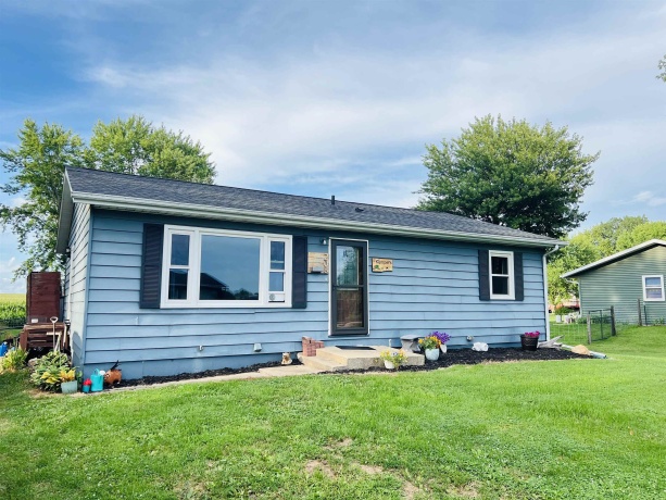 208 Garfield, PEARL CITY, Illinois 61062, 3 Bedrooms Bedrooms, ,1 BathroomBathrooms,House,For Sale,Garfield,202504423