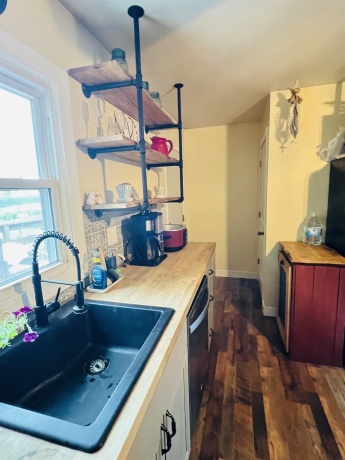 208 Garfield, PEARL CITY, Illinois 61062, 3 Bedrooms Bedrooms, ,1 BathroomBathrooms,House,For Sale,Garfield,202504423