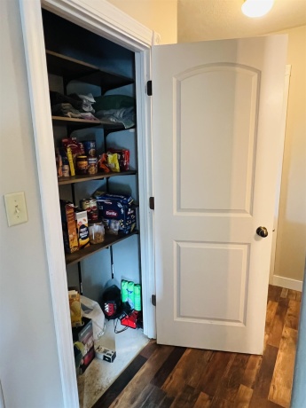 208 Garfield, PEARL CITY, Illinois 61062, 3 Bedrooms Bedrooms, ,1 BathroomBathrooms,House,For Sale,Garfield,202504423