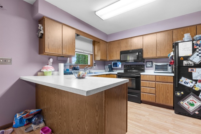 104 Deerpath, POPLAR GROVE, Illinois 61065, 3 Bedrooms Bedrooms, ,2 BathroomsBathrooms,House,For Sale,Deerpath,202504437