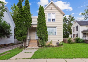 914 Garfield, BELVIDERE, Illinois 61008, ,2 Units,For Sale,Garfield,202504457