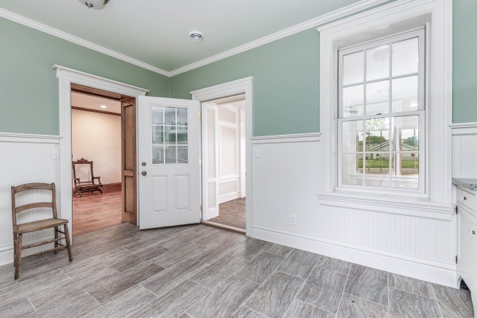 708 Gear, GALENA, Illinois 61036, 3 Bedrooms Bedrooms, ,1 BathroomBathrooms,House,For Sale,Gear,202504471