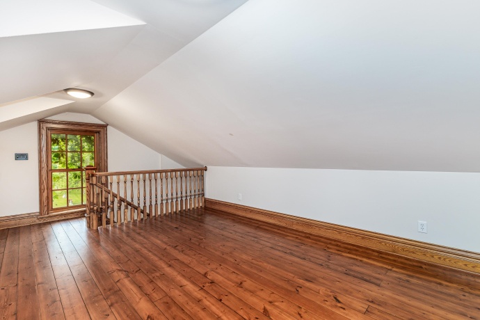 708 Gear, GALENA, Illinois 61036, 3 Bedrooms Bedrooms, ,1 BathroomBathrooms,House,For Sale,Gear,202504471