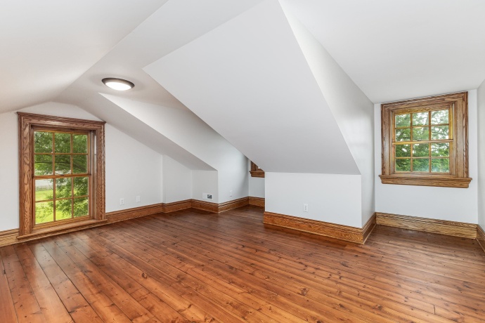 708 Gear, GALENA, Illinois 61036, 3 Bedrooms Bedrooms, ,1 BathroomBathrooms,House,For Sale,Gear,202504471