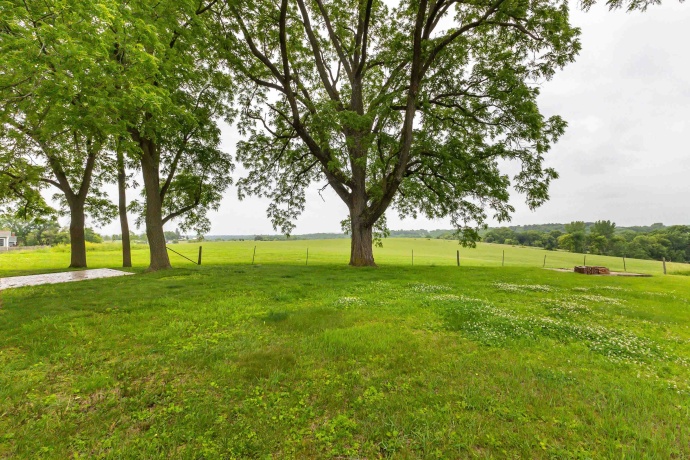 708 Gear, GALENA, Illinois 61036, 3 Bedrooms Bedrooms, ,1 BathroomBathrooms,House,For Sale,Gear,202504471