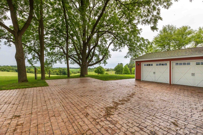 708 Gear, GALENA, Illinois 61036, 3 Bedrooms Bedrooms, ,1 BathroomBathrooms,House,For Sale,Gear,202504471