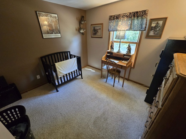 11A24 Bunker, APPLE RIVER, Illinois 61001, 4 Bedrooms Bedrooms, ,3 BathroomsBathrooms,House,For Sale,Bunker,202504478