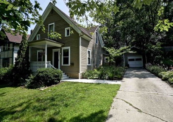 1005 C, ROCKFORD, Illinois 61107, 3 Bedrooms Bedrooms, ,1 BathroomBathrooms,House,For Sale,C,202504494