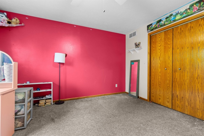 706 Pin Oak, ROCKTON, Illinois 61072, 3 Bedrooms Bedrooms, ,2 BathroomsBathrooms,House,For Sale,Pin Oak,202504501