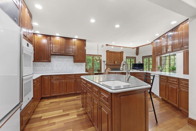 10131 Rellswood, BELVIDERE, Illinois 61008, 3 Bedrooms Bedrooms, ,3 BathroomsBathrooms,House,For Sale,Rellswood,202504514