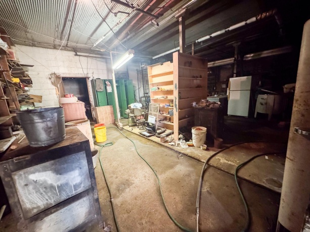 7916 Pines, POLO, Illinois 61064, 2 Bedrooms Bedrooms, ,1 BathroomBathrooms,House,For Sale,Pines,202504547