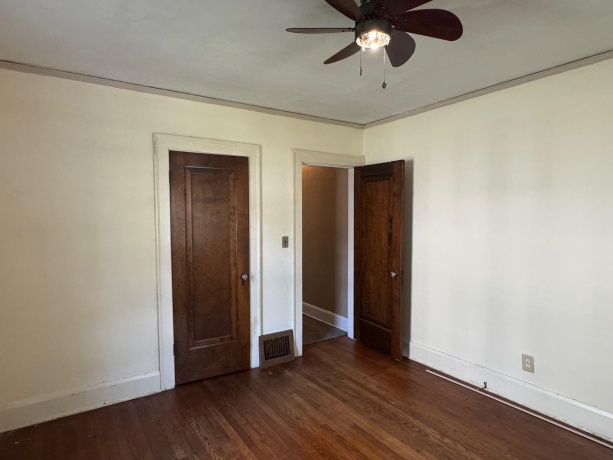 2231 9th Avenue, ROCKFORD, Illinois 61104, 3 Bedrooms Bedrooms, ,1 BathroomBathrooms,House,For Sale,9th Avenue,202504548