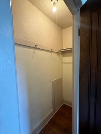 2231 9th Avenue, ROCKFORD, Illinois 61104, 3 Bedrooms Bedrooms, ,1 BathroomBathrooms,House,For Sale,9th Avenue,202504548