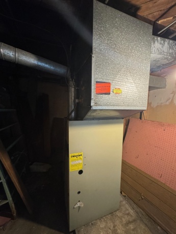 2231 9th Avenue, ROCKFORD, Illinois 61104, 3 Bedrooms Bedrooms, ,1 BathroomBathrooms,House,For Sale,9th Avenue,202504548