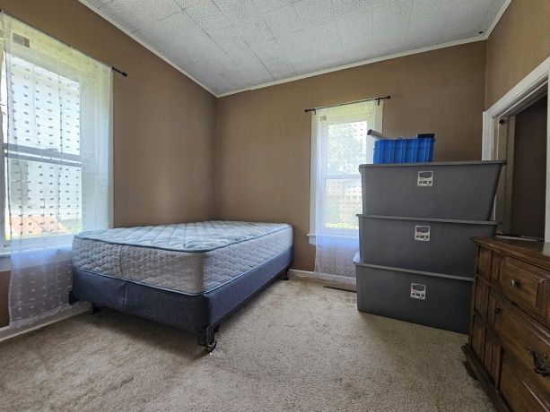 302 Park, MORRISON, Illinois 61270, 3 Bedrooms Bedrooms, ,1 BathroomBathrooms,House,For Sale,Park,202504553