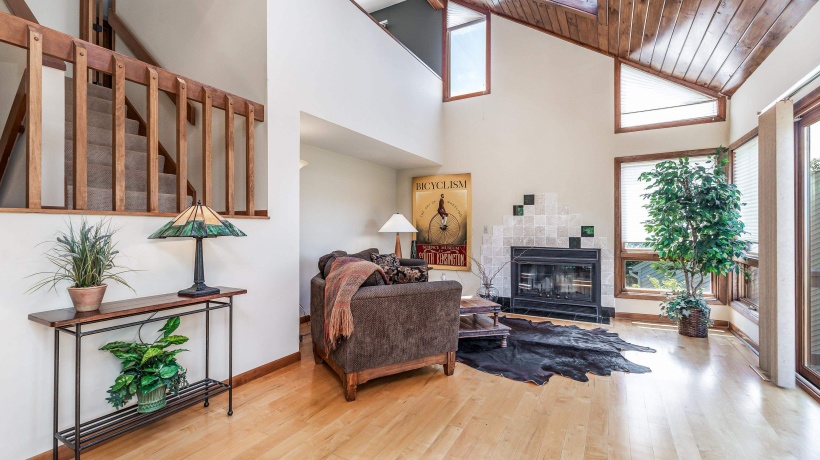 23 Gleneagle, GALENA, Illinois 61036, 3 Bedrooms Bedrooms, ,3 BathroomsBathrooms,House,For Sale,Gleneagle,202504601