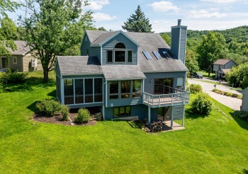 23 Gleneagle, GALENA, Illinois 61036, 3 Bedrooms Bedrooms, ,3 BathroomsBathrooms,House,For Sale,Gleneagle,202504601
