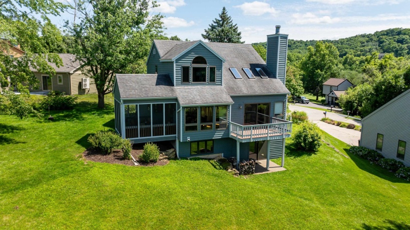 23 Gleneagle, GALENA, Illinois 61036, 3 Bedrooms Bedrooms, ,3 BathroomsBathrooms,House,For Sale,Gleneagle,202504601