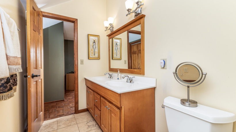 23 Gleneagle, GALENA, Illinois 61036, 3 Bedrooms Bedrooms, ,3 BathroomsBathrooms,House,For Sale,Gleneagle,202504601