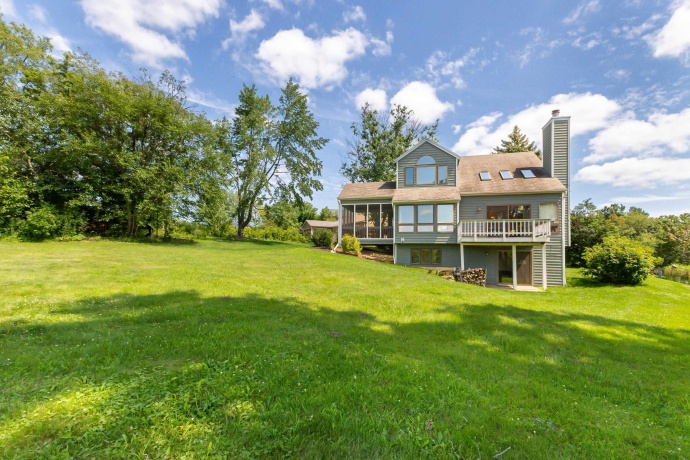 23 Gleneagle, GALENA, Illinois 61036, 3 Bedrooms Bedrooms, ,3 BathroomsBathrooms,House,For Sale,Gleneagle,202504601