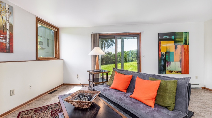 23 Gleneagle, GALENA, Illinois 61036, 3 Bedrooms Bedrooms, ,3 BathroomsBathrooms,House,For Sale,Gleneagle,202504601