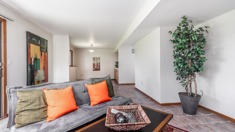 23 Gleneagle, GALENA, Illinois 61036, 3 Bedrooms Bedrooms, ,3 BathroomsBathrooms,House,For Sale,Gleneagle,202504601